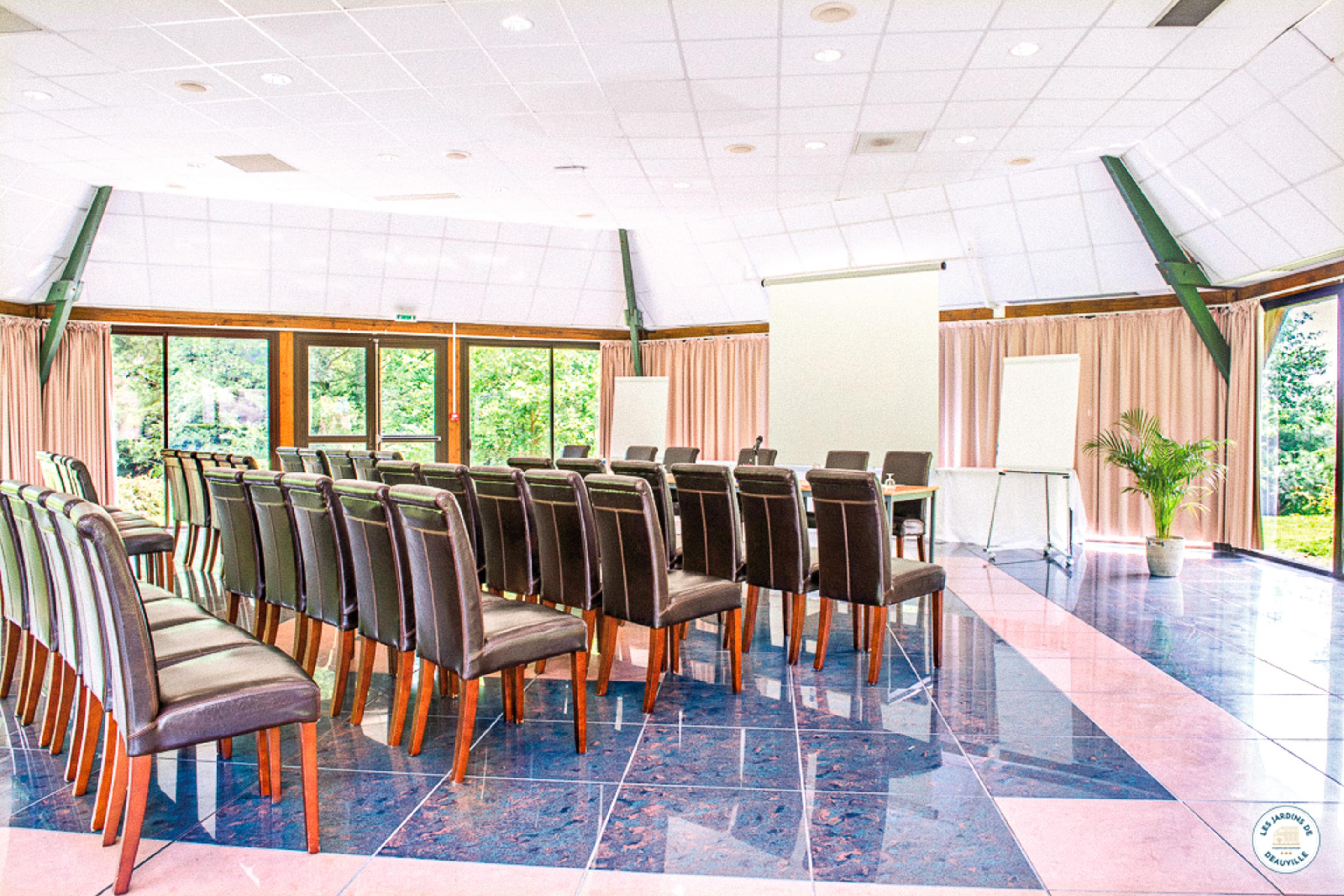 Les Jardins De Deauville Hotel 4*